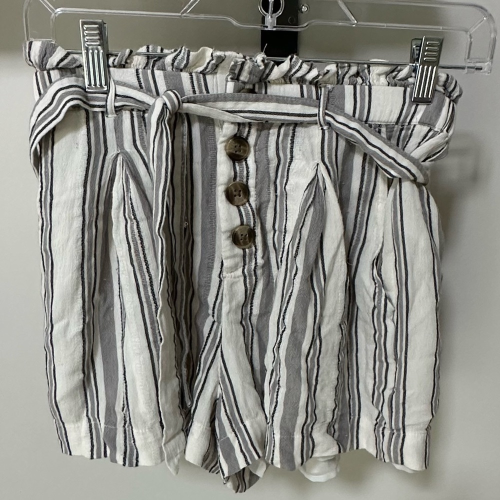 American eagle striped shorts